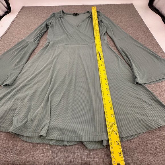 Topshop Ribbed Dress Bell Long Sleeves V-Neck Size 8 Nylon & Elastane‎ Green - Picture 13 of 14